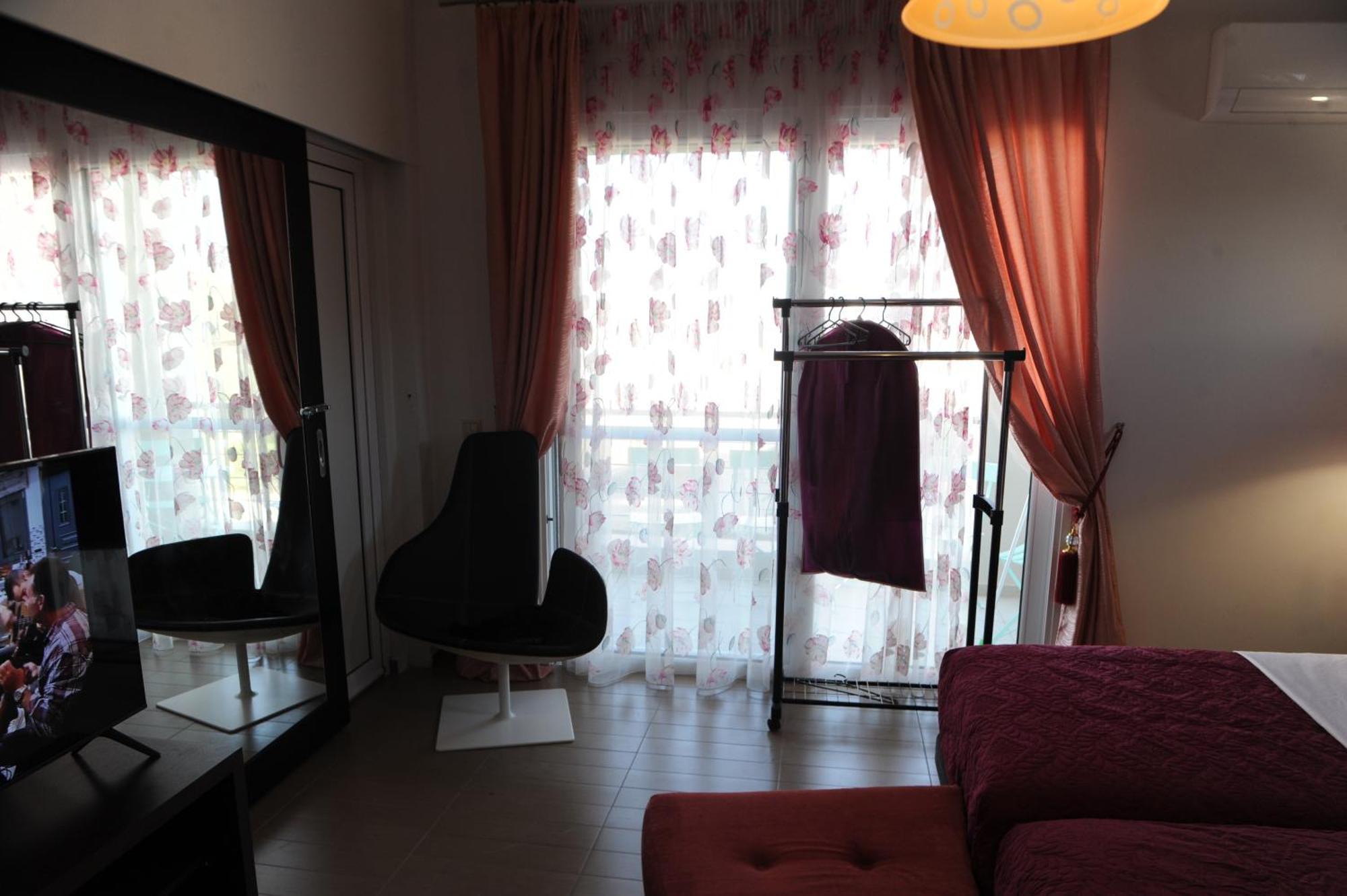 El Angel By Ntinos Apartment Kremastí Екстериор снимка