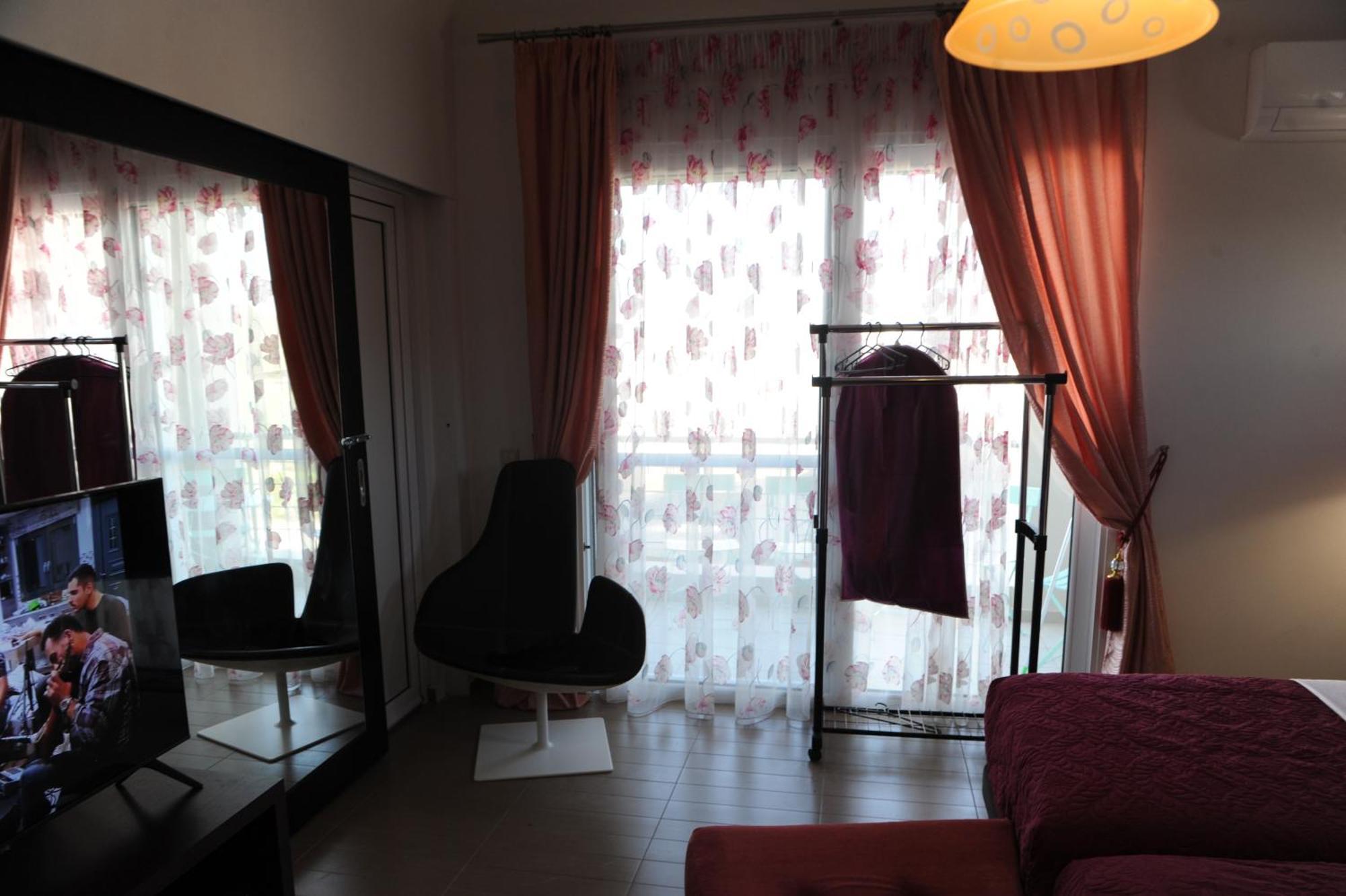 El Angel By Ntinos Apartment Kremastí Екстериор снимка